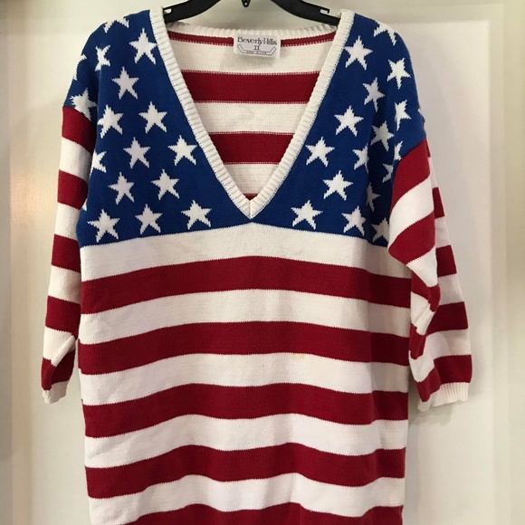 Beverly hills Sweaters - Beverly Hills Vintage V-Neck Pullover Sweater M